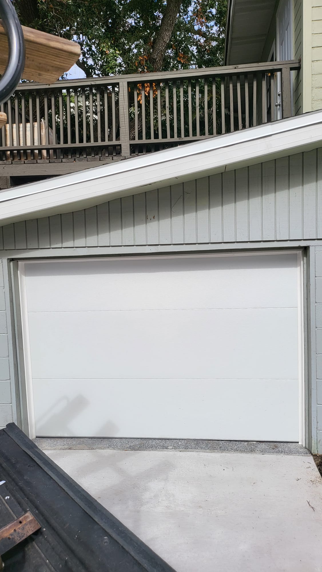 You are currently viewing Mastering Your LiftMaster Garage Door: A Complete Guide to Resetting, Programming, and Troubleshooting